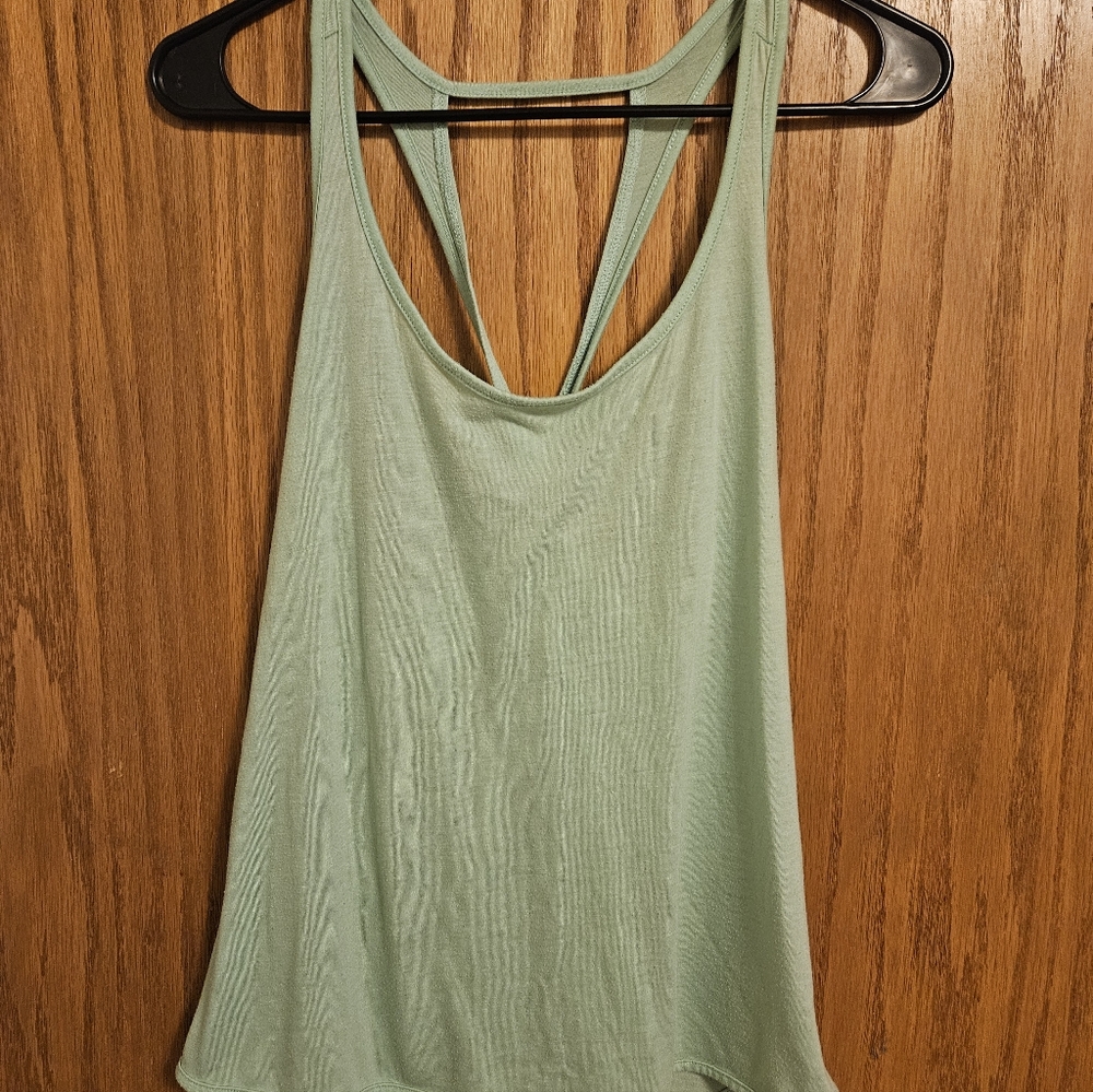 Set Of 3 Zyia Twist Back Tank Top